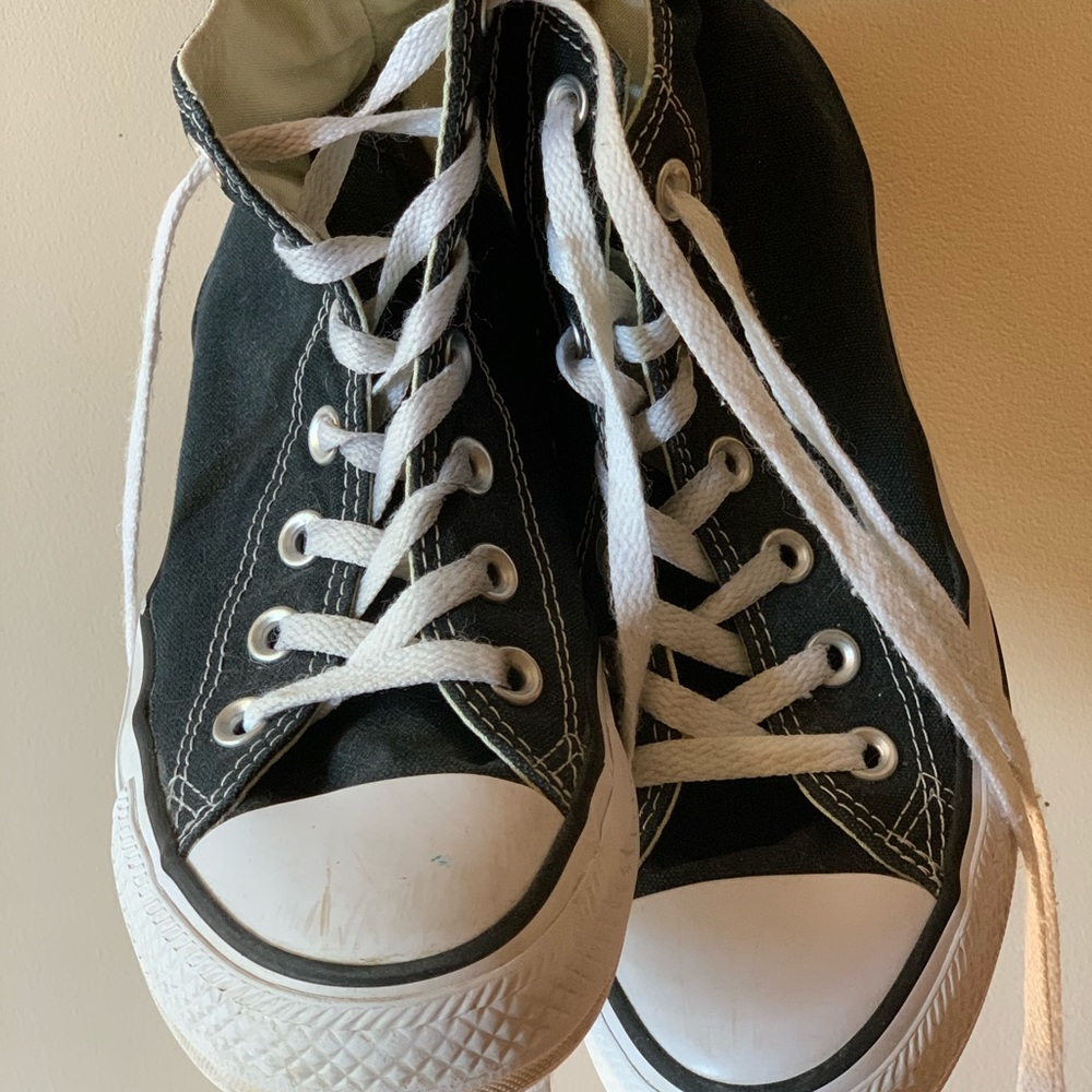 Black Converse